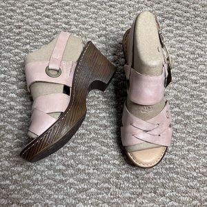 Born Blush Leisure Wedge Sandals